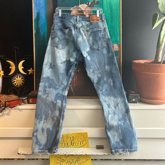 Levi's Distressed Upcycled Straight Blue Jeans 32" X 30" - Picture 3 of 16